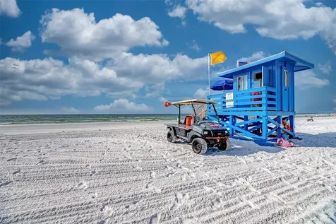 1137 N Moonmist Court Sarasota FL 34242