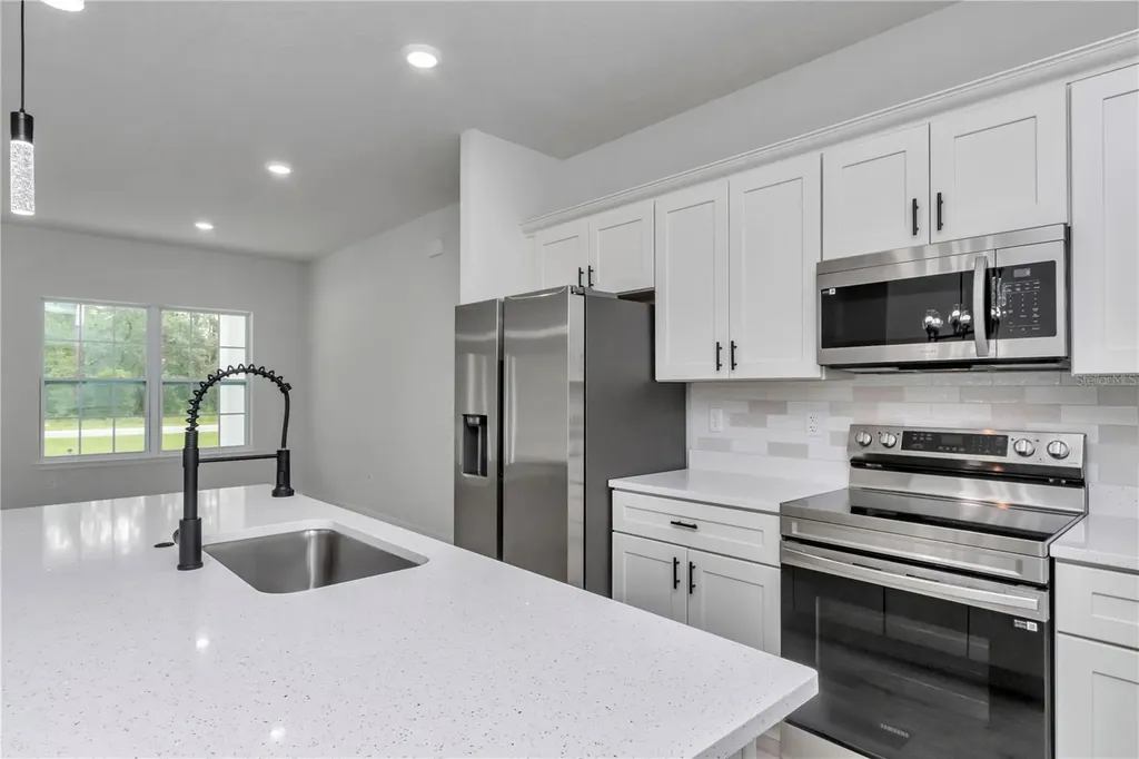 10932 N Frantz Avenue Citrus Springs FL 34434