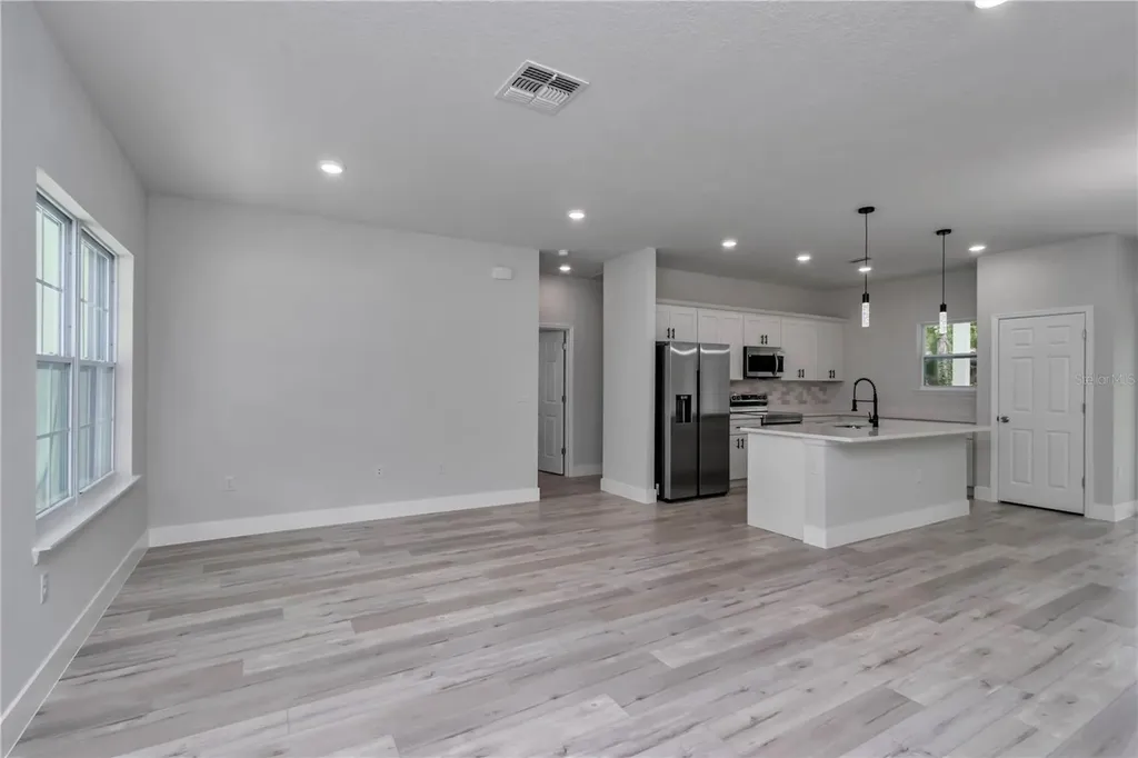 10932 N Frantz Avenue Citrus Springs FL 34434