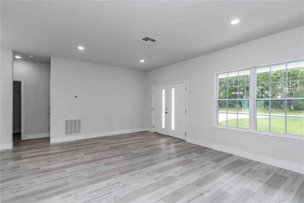 10932 N Frantz Avenue Citrus Springs FL 34434