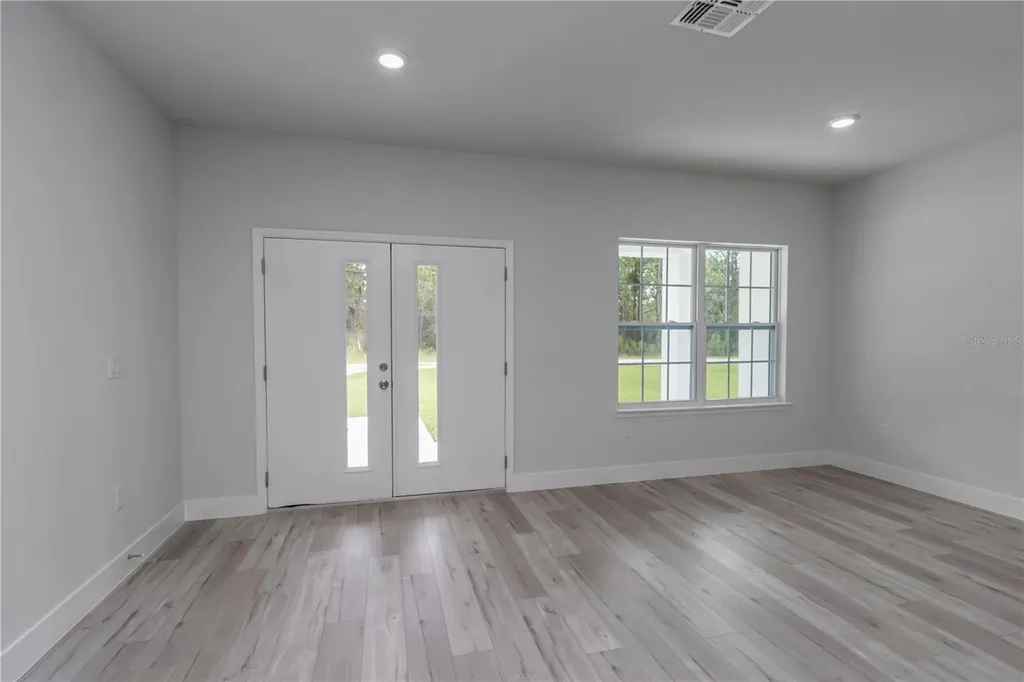 10932 N Frantz Avenue Citrus Springs FL 34434