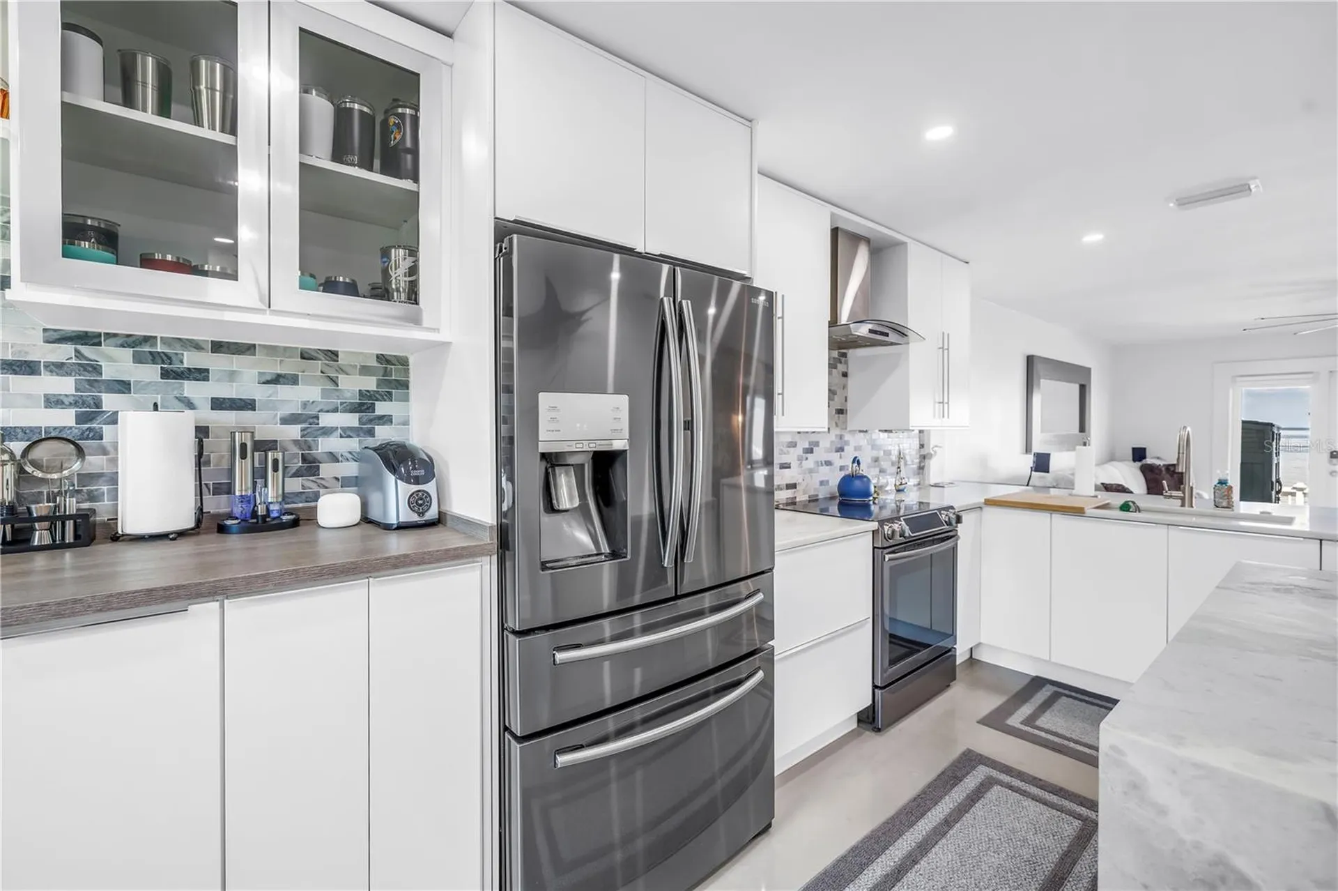 4982 Coquina Key Drive SE St Petersburg FL 33705