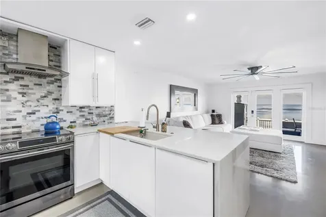 4982 Coquina Key Drive SE St Petersburg FL 33705