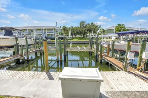4982 Coquina Key Drive SE St Petersburg FL 33705