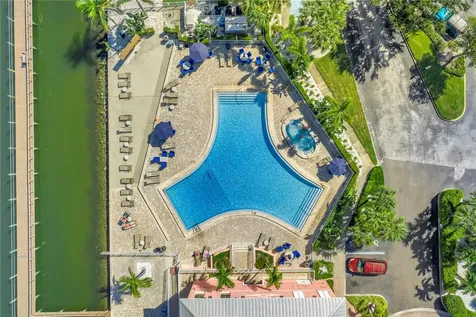 4982 Coquina Key Drive SE St Petersburg FL 33705