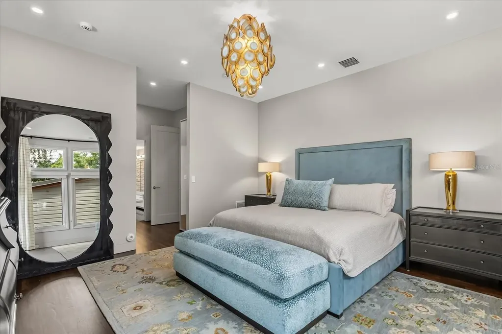 119 N Hyer Avenue Orlando FL 32801