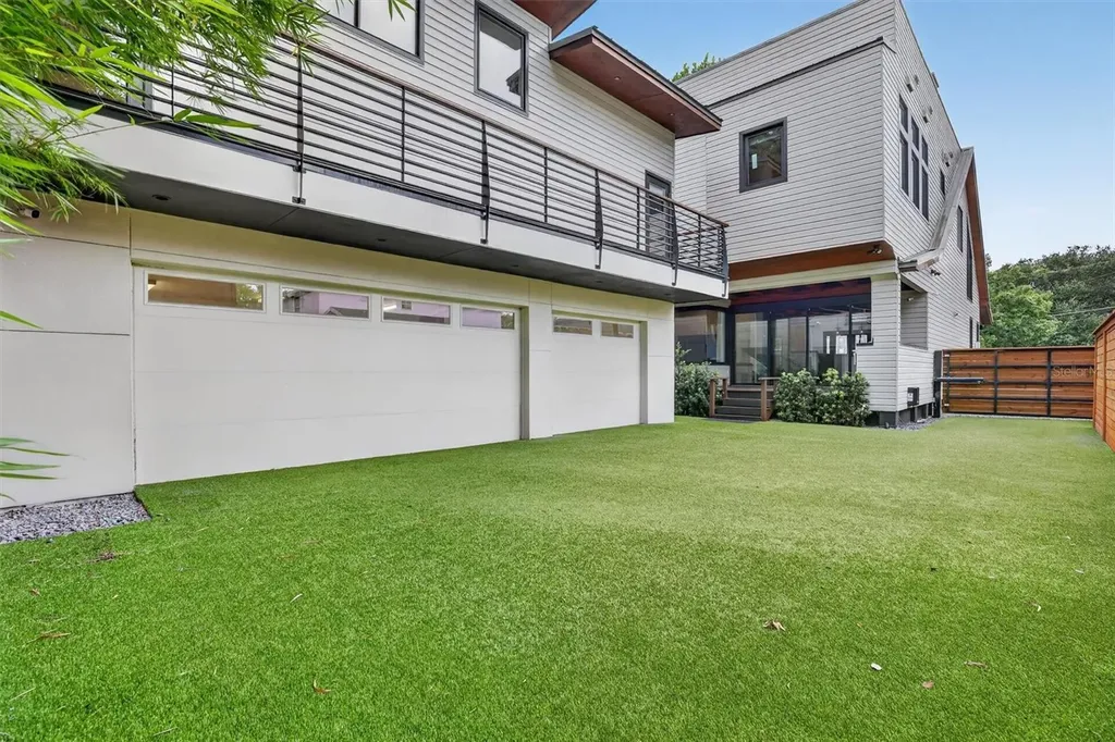 119 N Hyer Avenue Orlando FL 32801