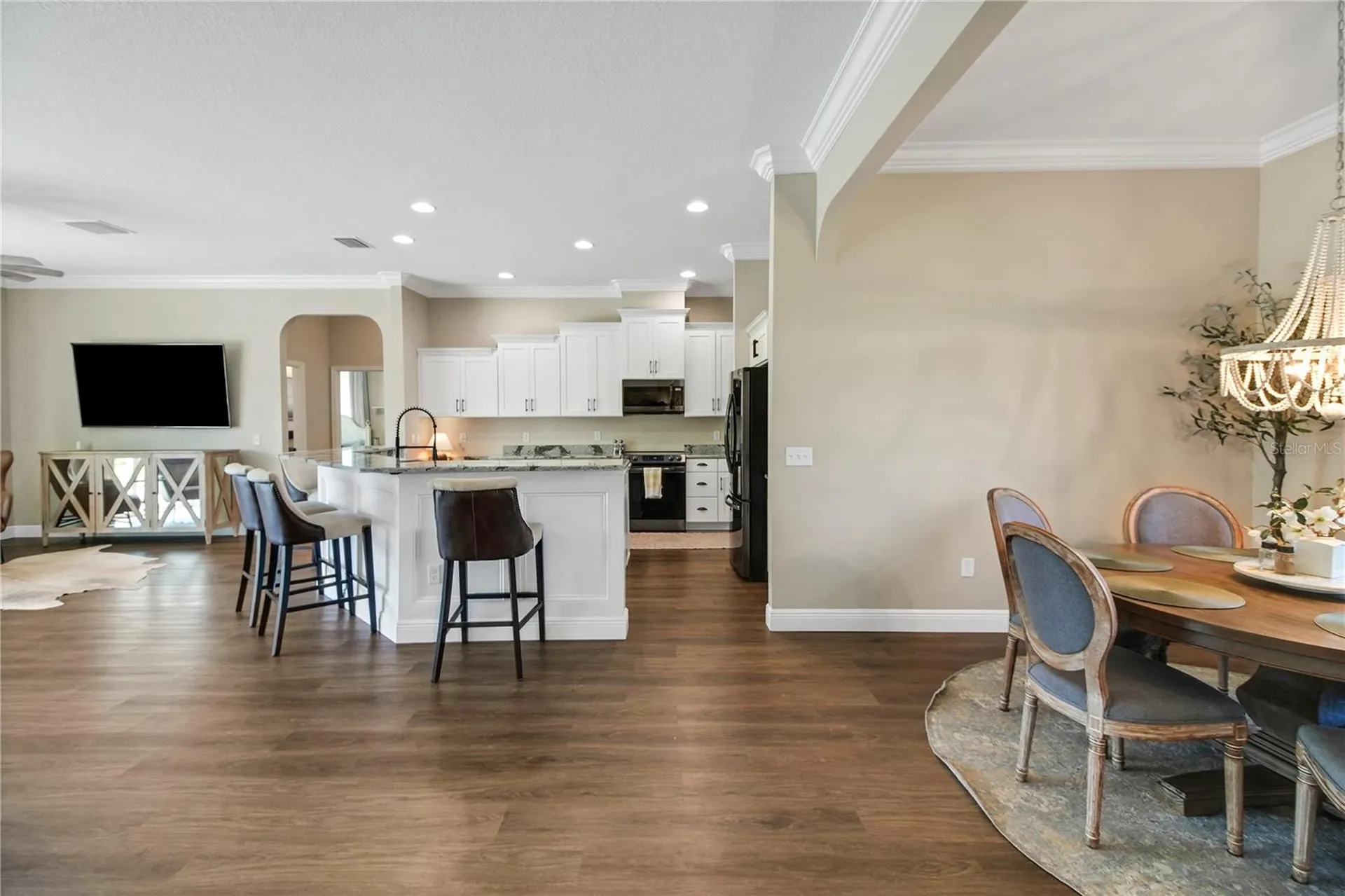 10757 County Road 223 Oxford FL 34484