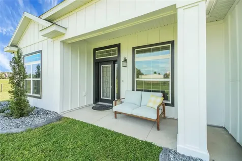 10757 County Road 223 Oxford FL 34484