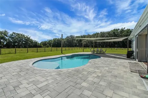 10757 County Road 223 Oxford FL 34484