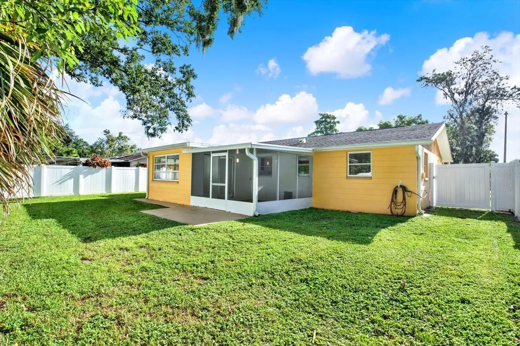 6701 Parkside Drive New Port Richey FL 34653