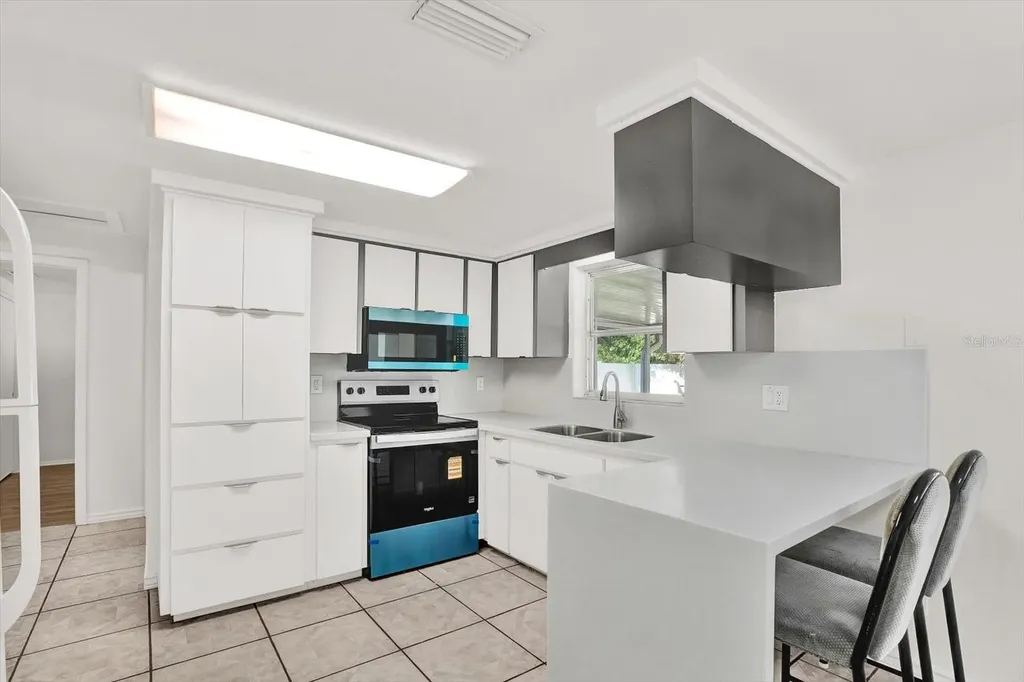 6701 Parkside Drive New Port Richey FL 34653