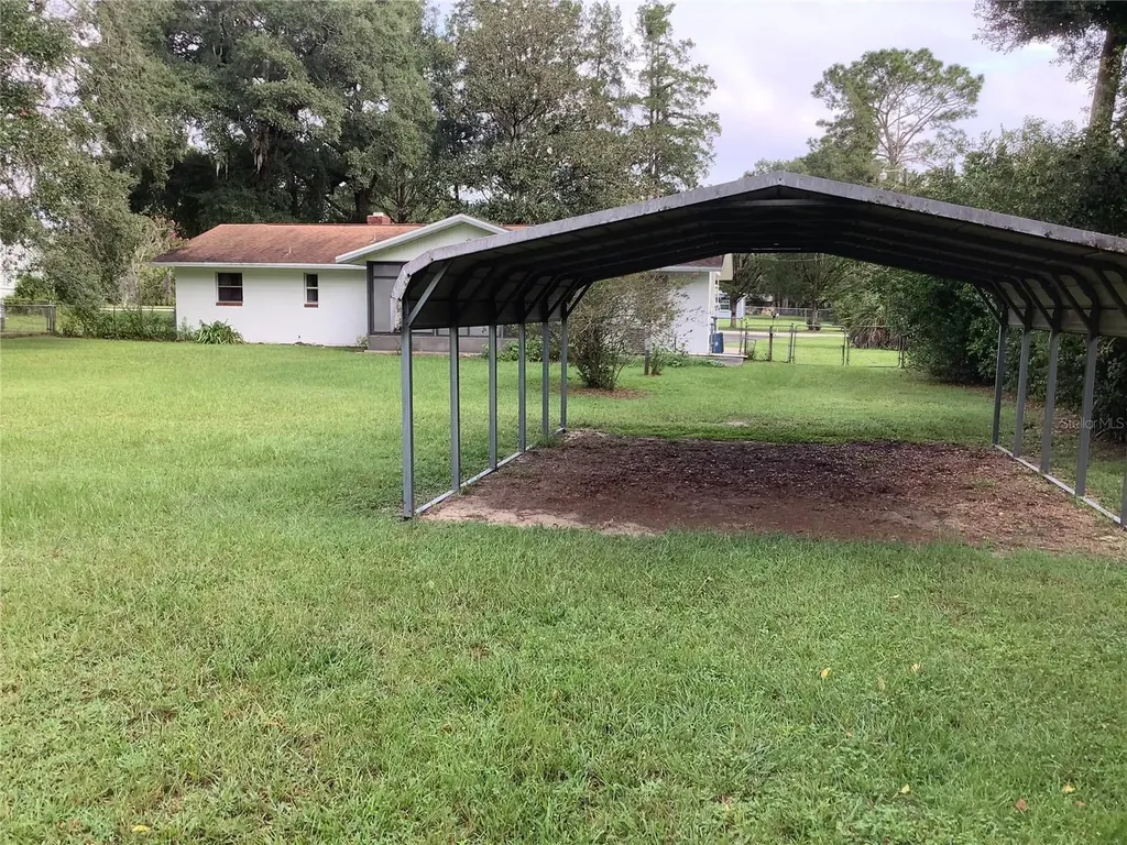 33306 Ohio Avenue Dade City FL 33523