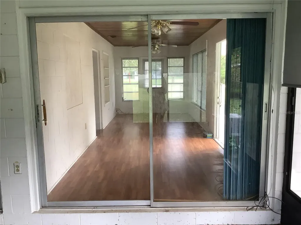 33306 Ohio Avenue Dade City FL 33523