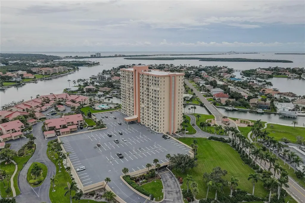 4900 Brittany Drive S St Petersburg FL 33715