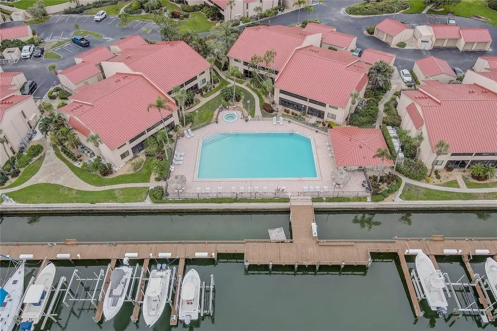 4900 Brittany Drive S St Petersburg FL 33715
