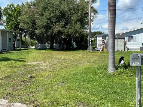 4812 Boca Raton Avenue Sarasota FL 34234