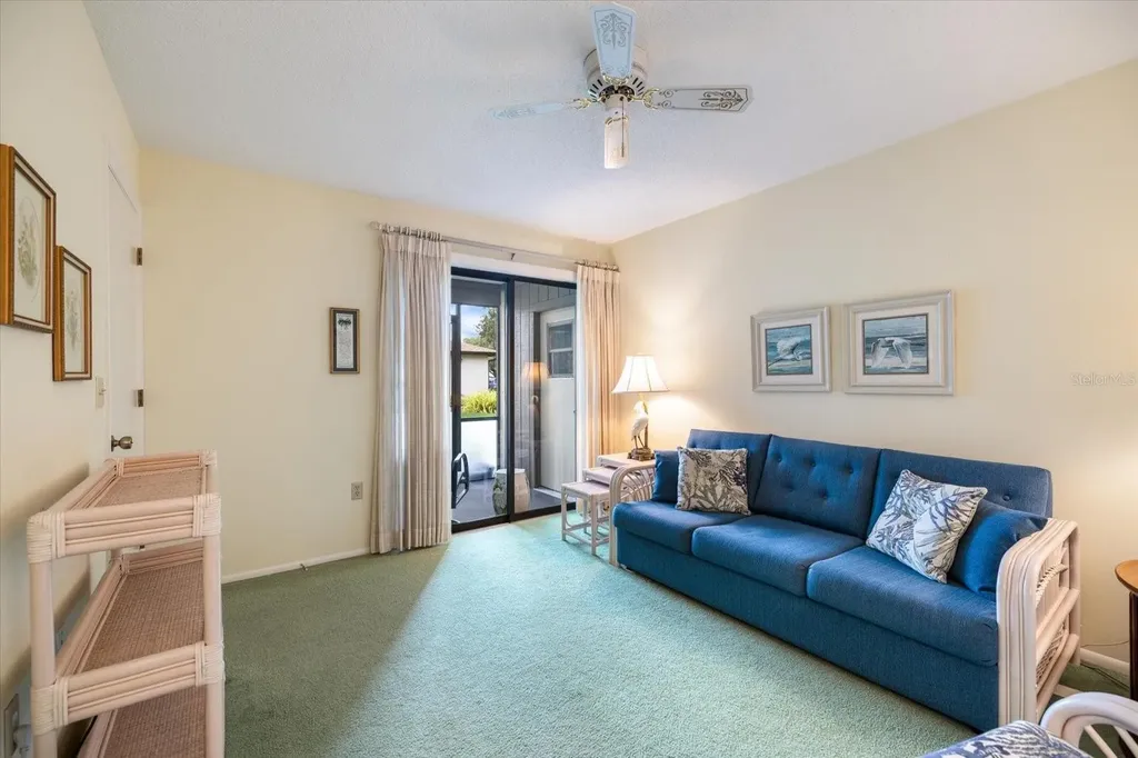 462 Oak Hill Circle Sarasota FL 34232