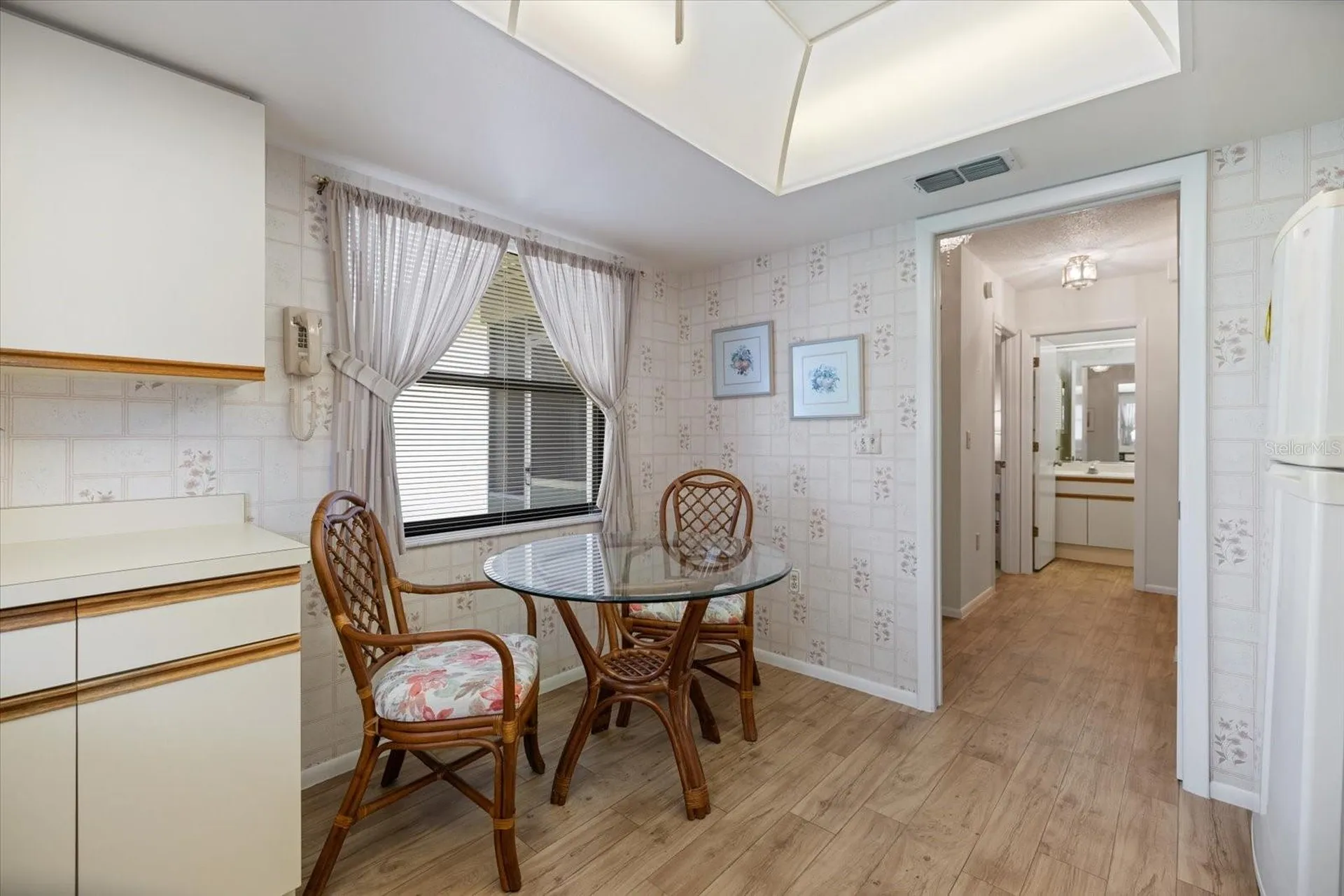 462 Oak Hill Circle Sarasota FL 34232