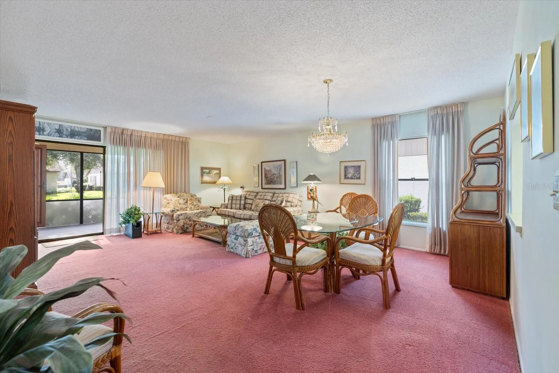 462 Oak Hill Circle Sarasota FL 34232