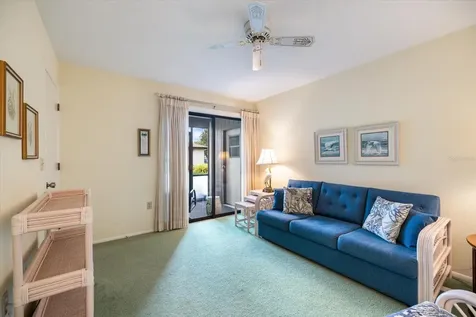 462 Oak Hill Circle Sarasota FL 34232