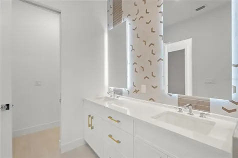1648 Bonita Lane Sarasota FL 34239