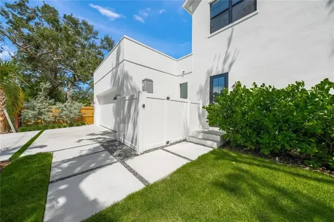 1648 Bonita Lane Sarasota FL 34239