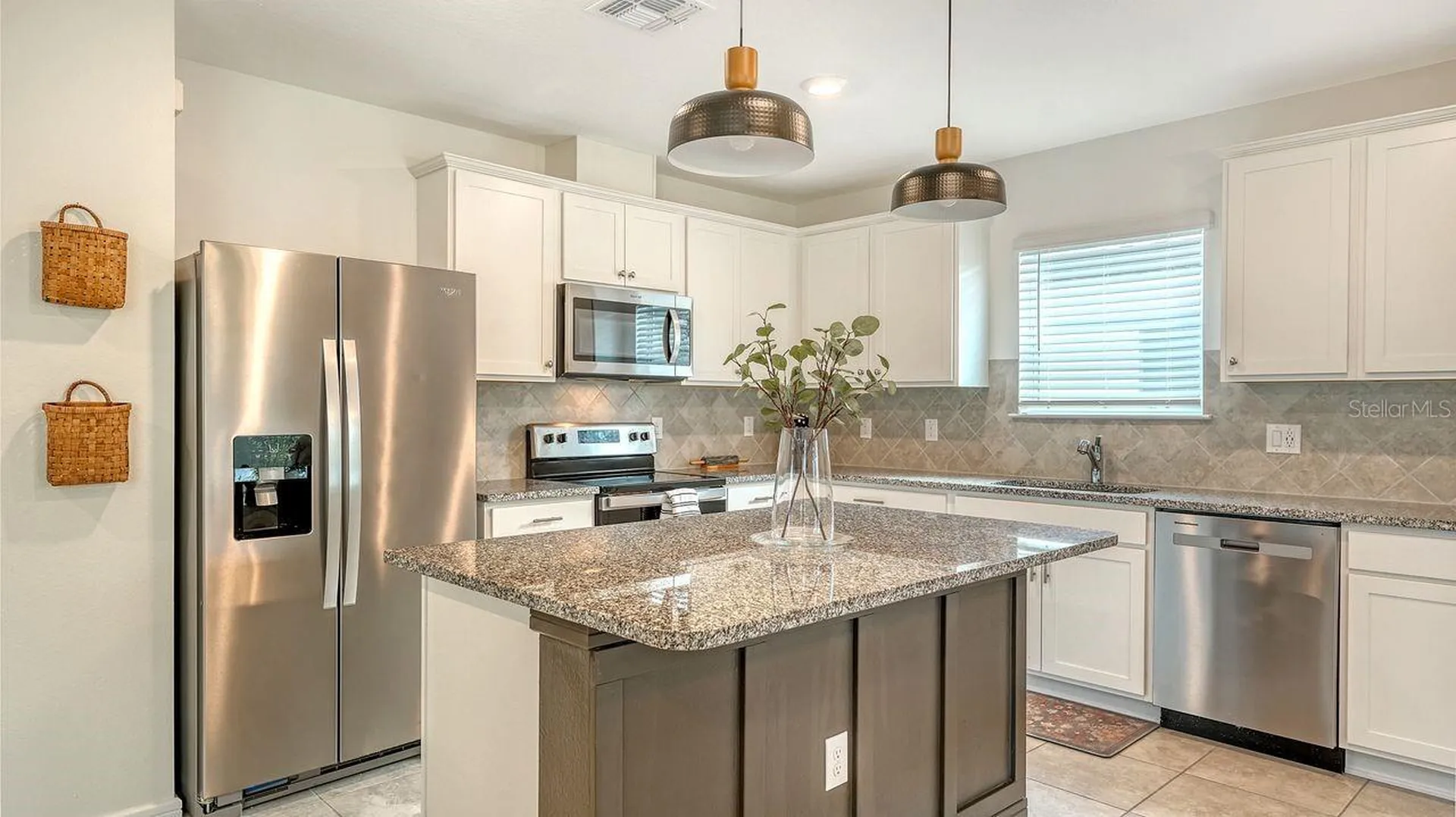 8221 Reefbay Cove Parrish FL 34219