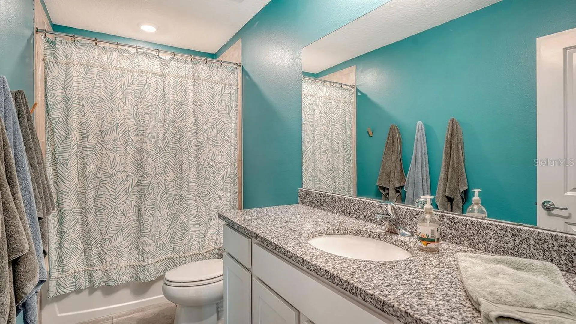8221 Reefbay Cove Parrish FL 34219