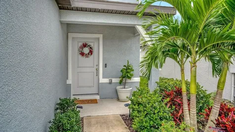 8221 Reefbay Cove Parrish FL 34219