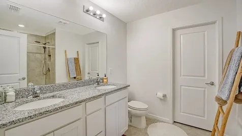 8221 Reefbay Cove Parrish FL 34219