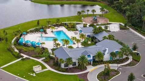 8221 Reefbay Cove Parrish FL 34219