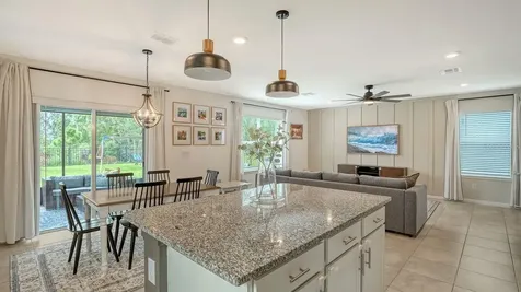 8221 Reefbay Cove Parrish FL 34219