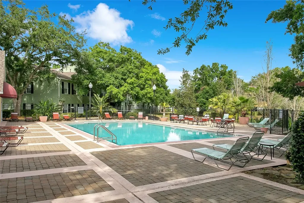 2053 Dixie Belle Drive Orlando FL 32812