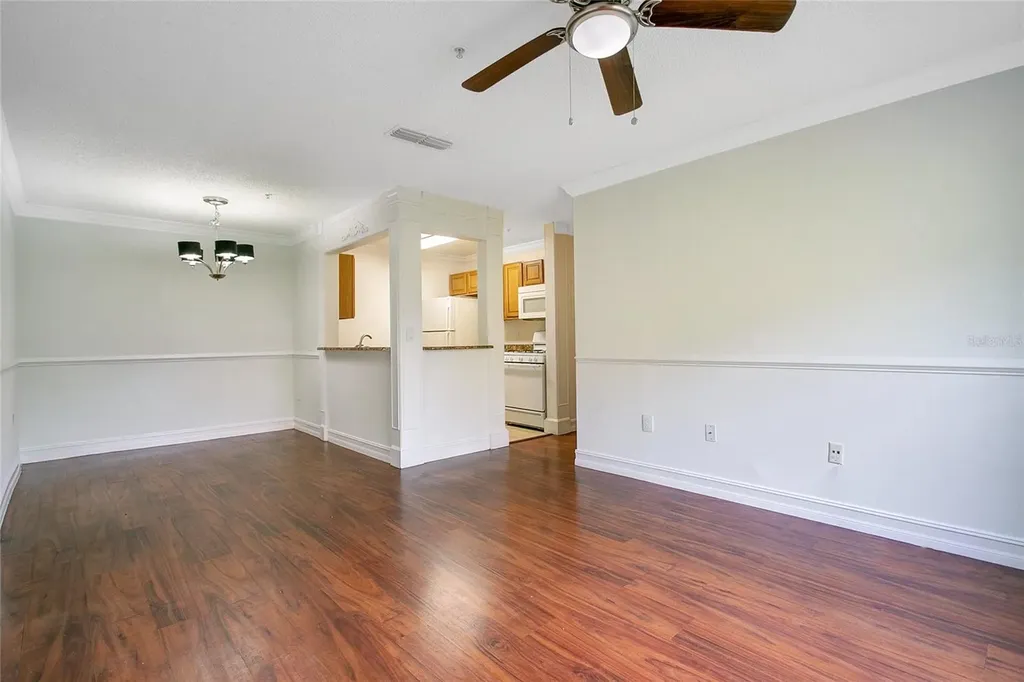 2053 Dixie Belle Drive Orlando FL 32812