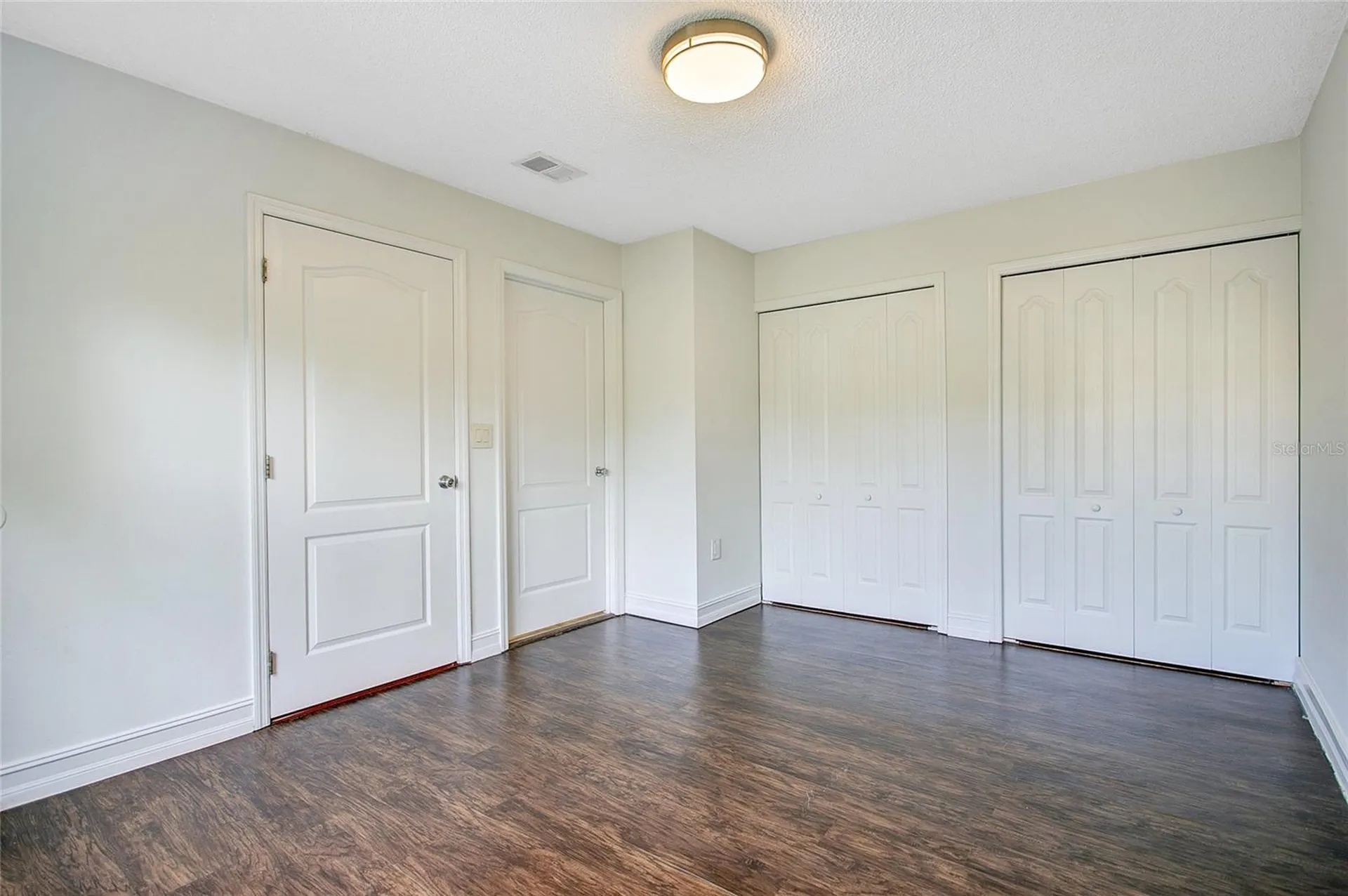 2053 Dixie Belle Drive Orlando FL 32812