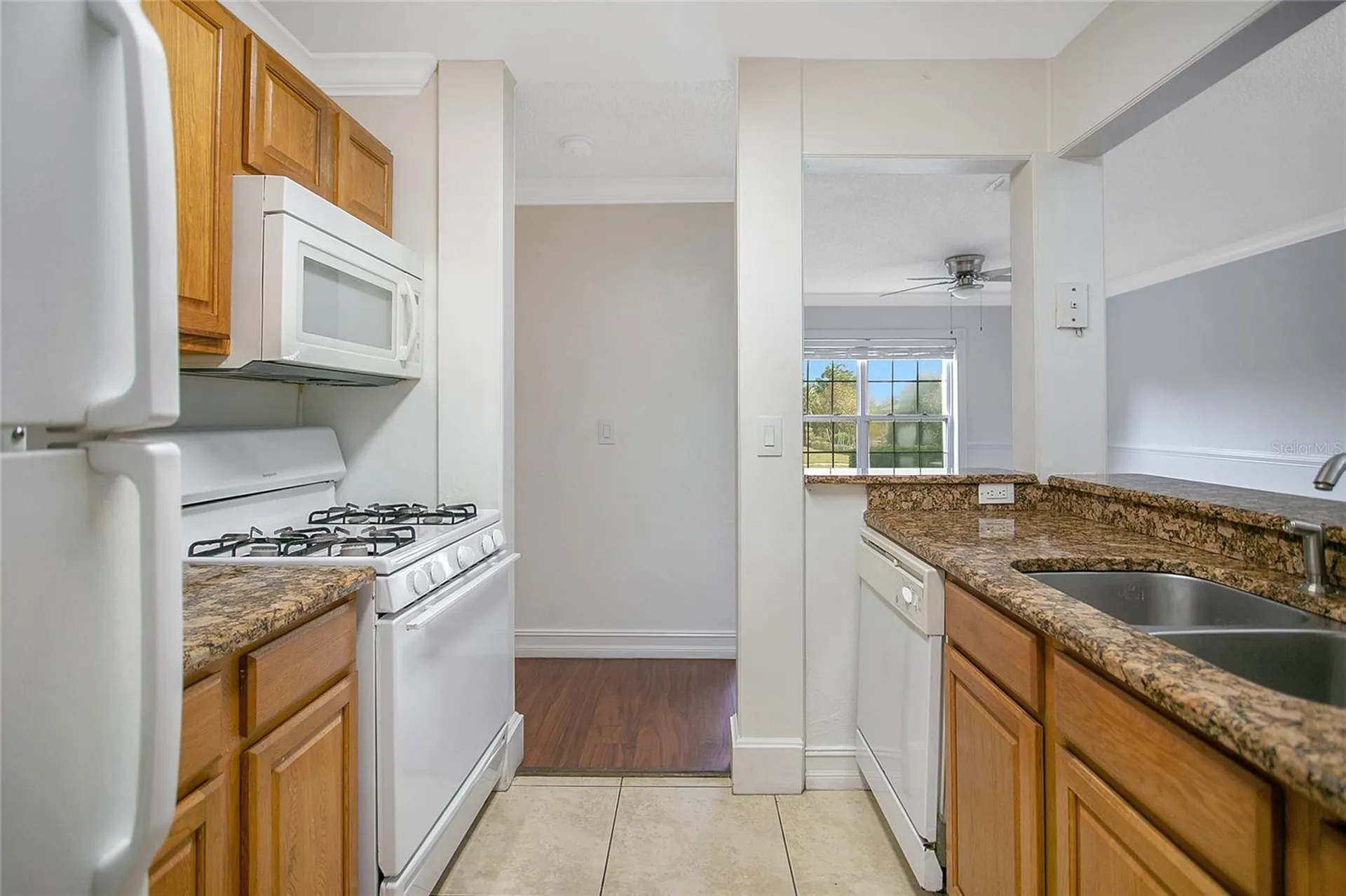 2053 Dixie Belle Drive Orlando FL 32812