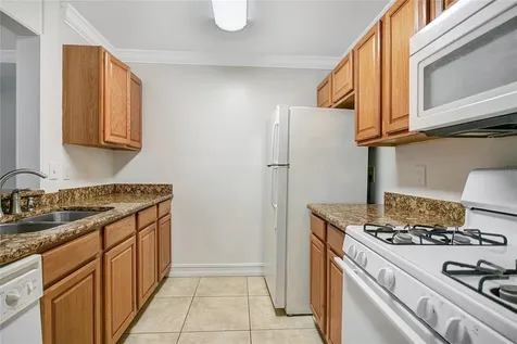 2053 Dixie Belle Drive Orlando FL 32812