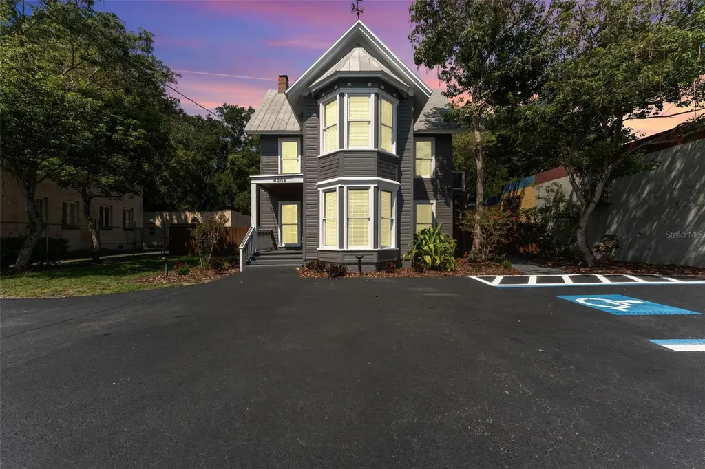 4206 Nebraska Avenue N Tampa FL 33603
