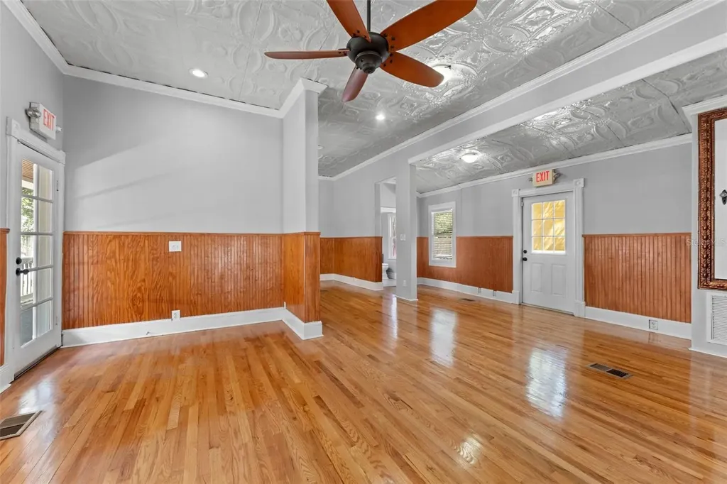 4206 Nebraska Avenue N Tampa FL 33603