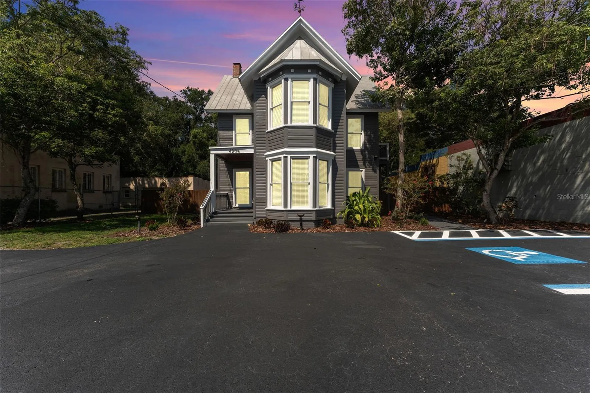 4206 Nebraska Avenue N Tampa FL 33603