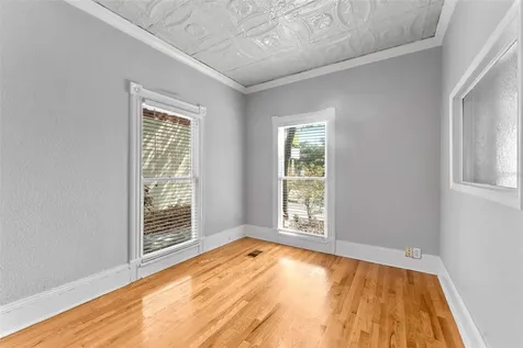 4206 Nebraska Avenue N Tampa FL 33603