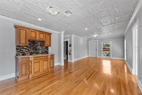 4206 Nebraska Avenue N Tampa FL 33603