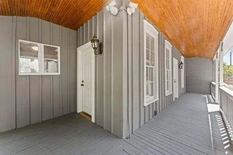 4206 Nebraska Avenue N Tampa FL 33603