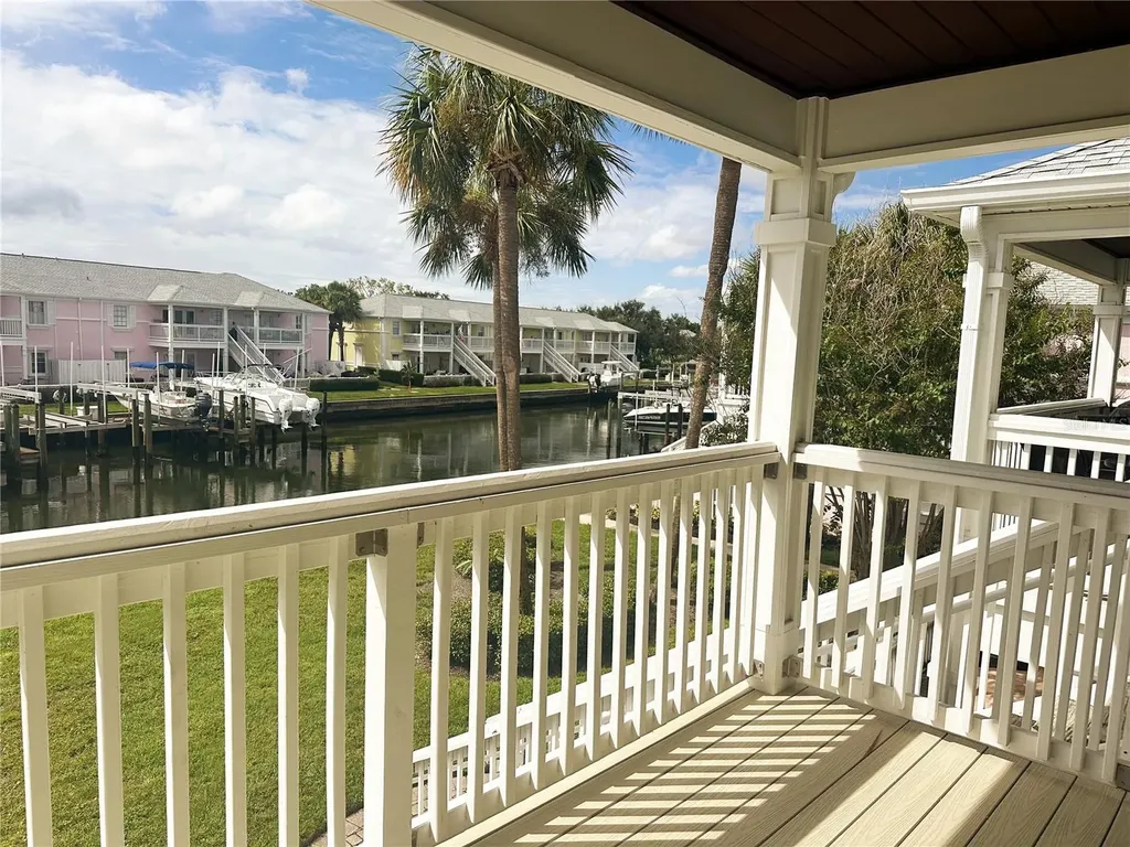 4859 Coquina Key Drive SE St Petersburg FL 33705