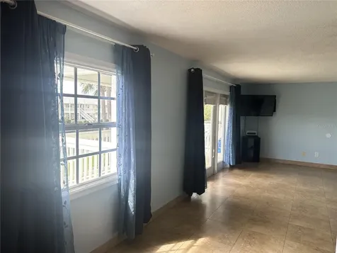 4859 Coquina Key Drive SE St Petersburg FL 33705
