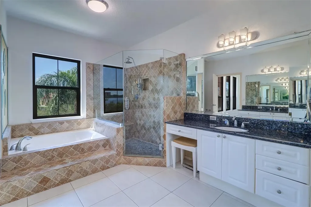 2757 Via Cipriani Clearwater FL 33764