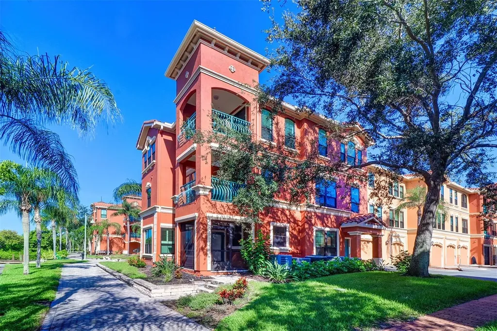 2757 Via Cipriani Clearwater FL 33764