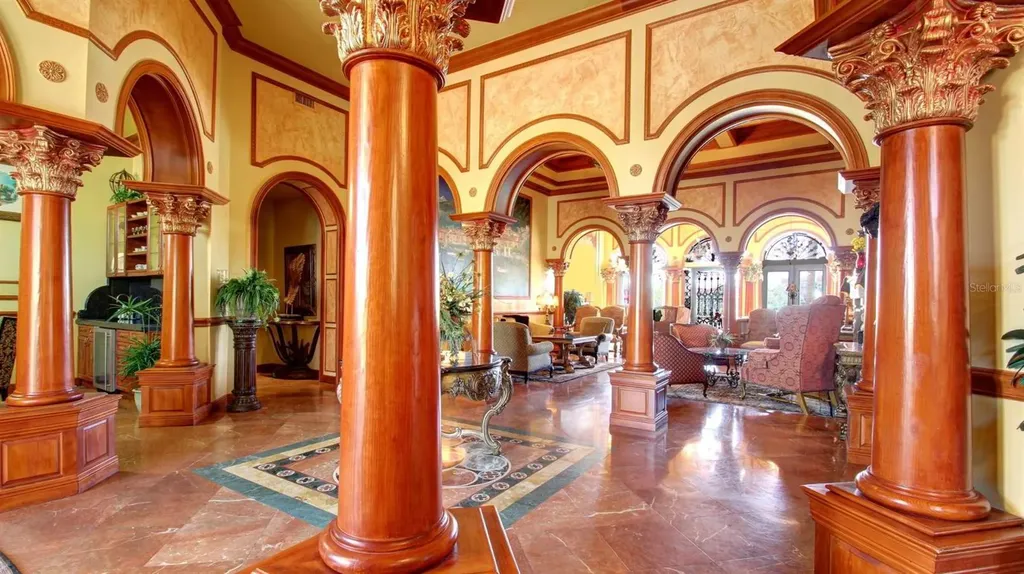 2757 Via Cipriani Clearwater FL 33764