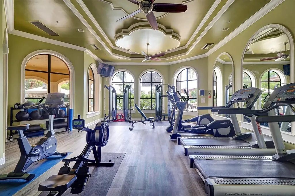 2757 Via Cipriani Clearwater FL 33764